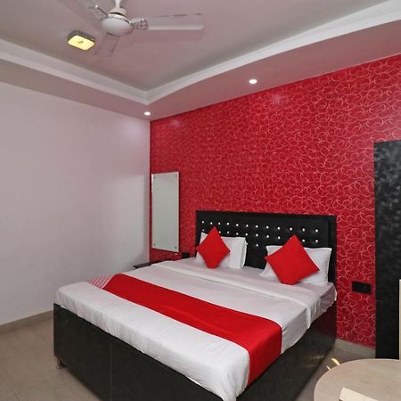 Oyo 62539 Hotel Shree Gopal 푸리 외부 사진