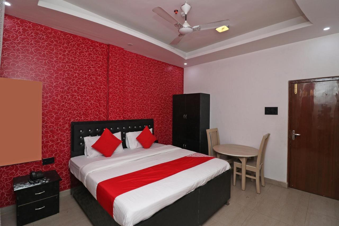 Oyo 62539 Hotel Shree Gopal 푸리 외부 사진