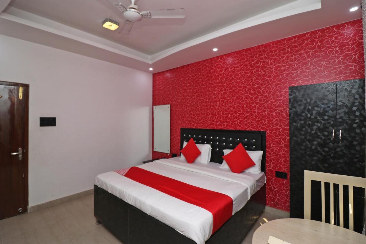 Oyo 62539 Hotel Shree Gopal 푸리 외부 사진